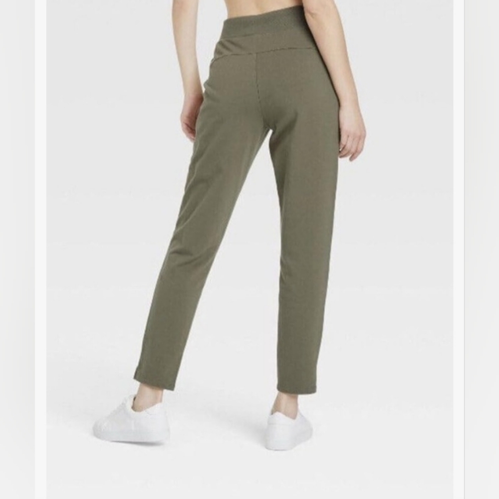All in Motion Women's High-Rise French Terry Butter Wash Tapered Pants XS NWOT